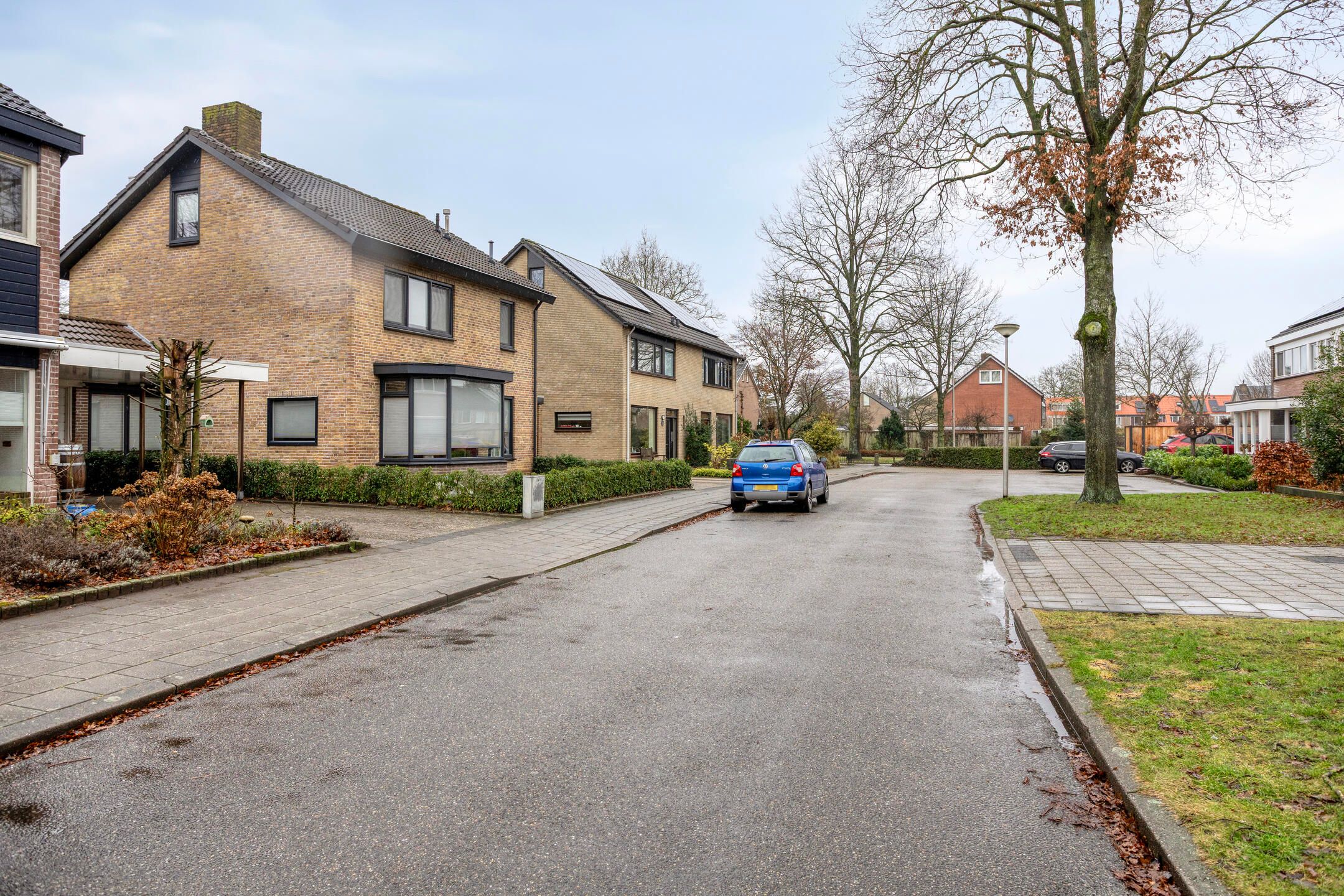 Foto 42 van Neercasselstraat 36