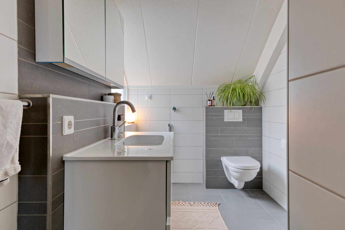 Foto 25 van Simon Vestdijkstraat 25