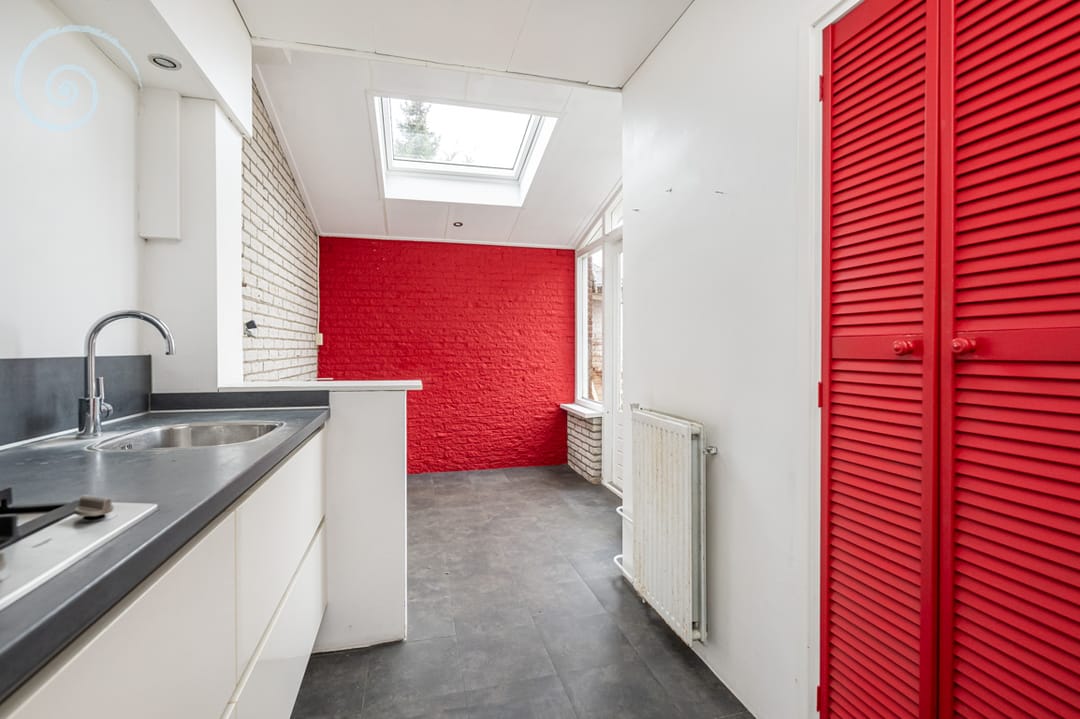 Photo 11 of Prins Hendrikweg 7