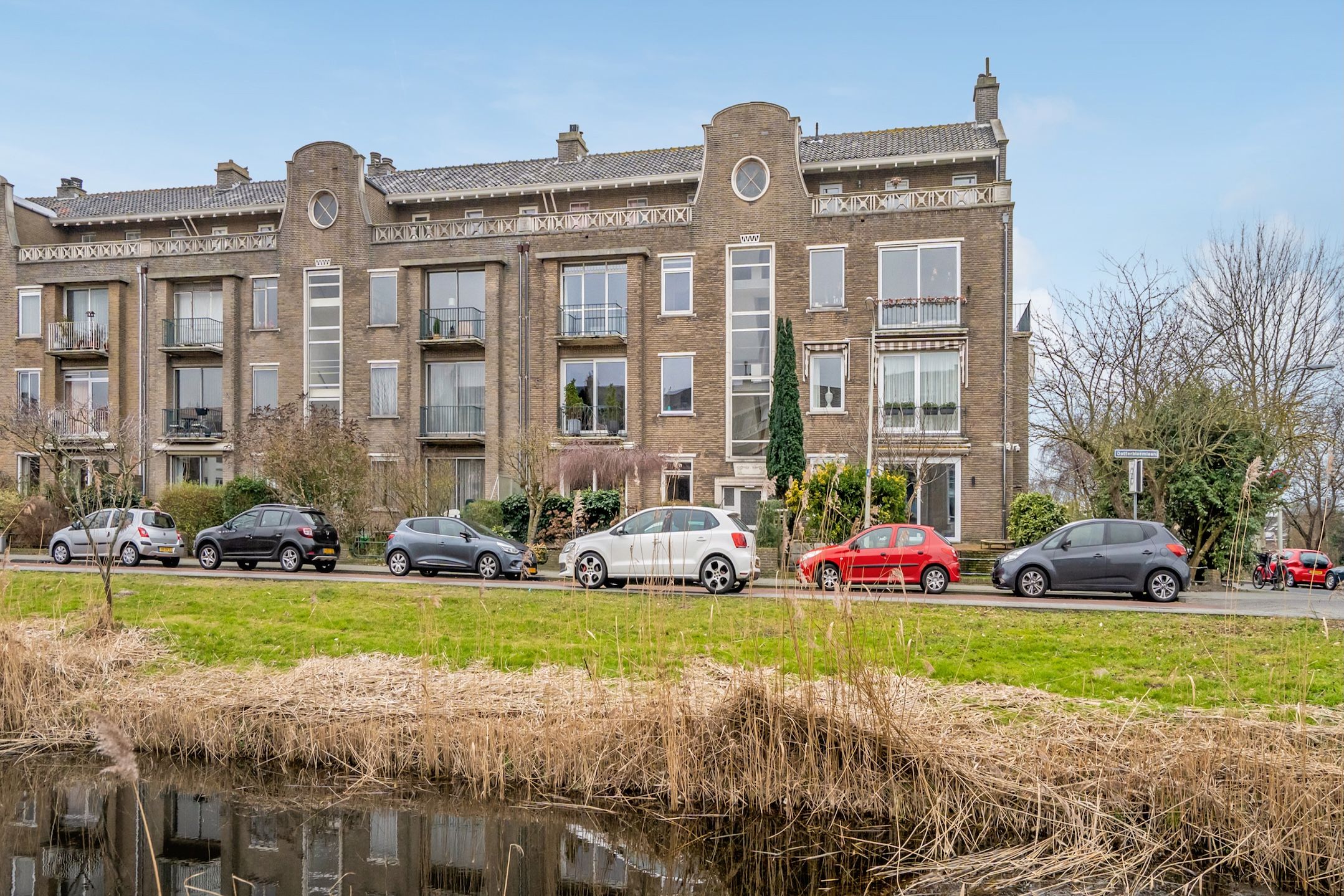 Foto 39 van Dotterbloemlaan 80