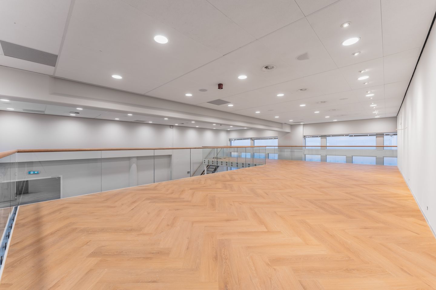 Bekijk foto 2 van Weesperstraat 107-121