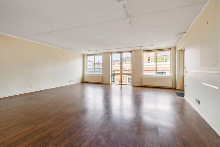 Photo 11 of Casparuslaan 304