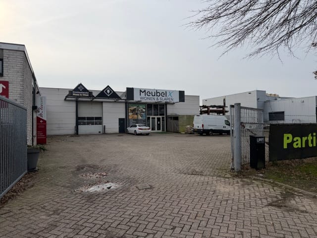 Bekijk foto 1 van Industrieweg 2