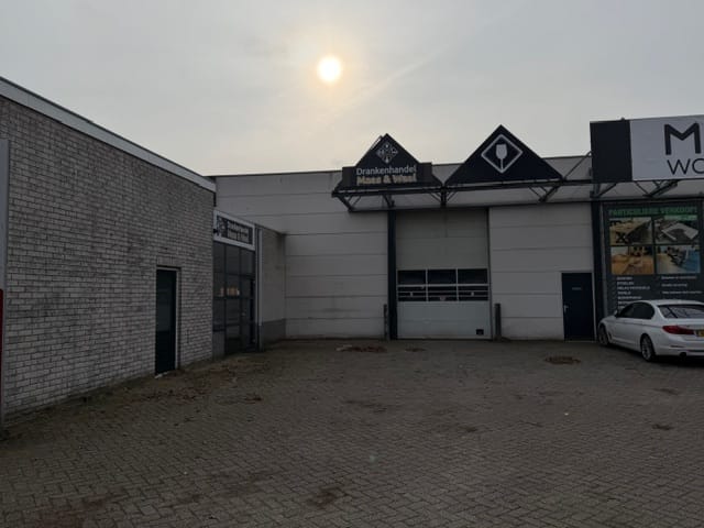 Bekijk foto 2 van Industrieweg 2