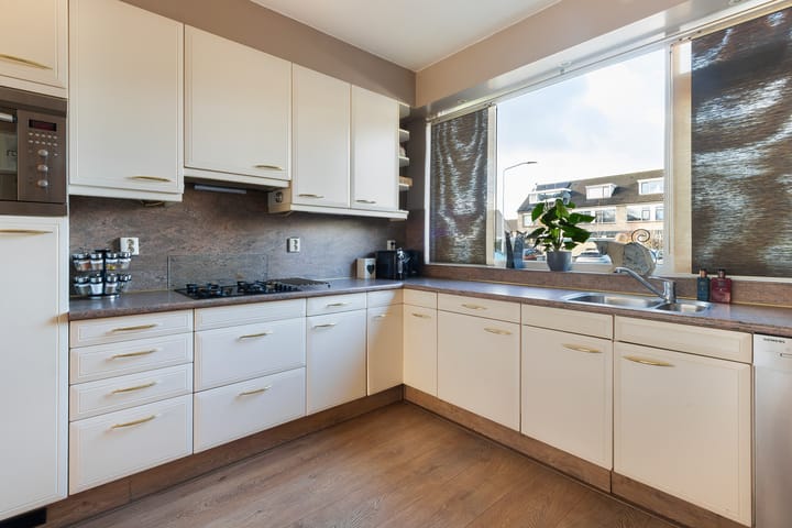 Photo 3 of Waterman 206