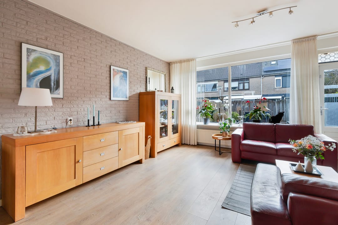 Photo 16 of Waterman 206