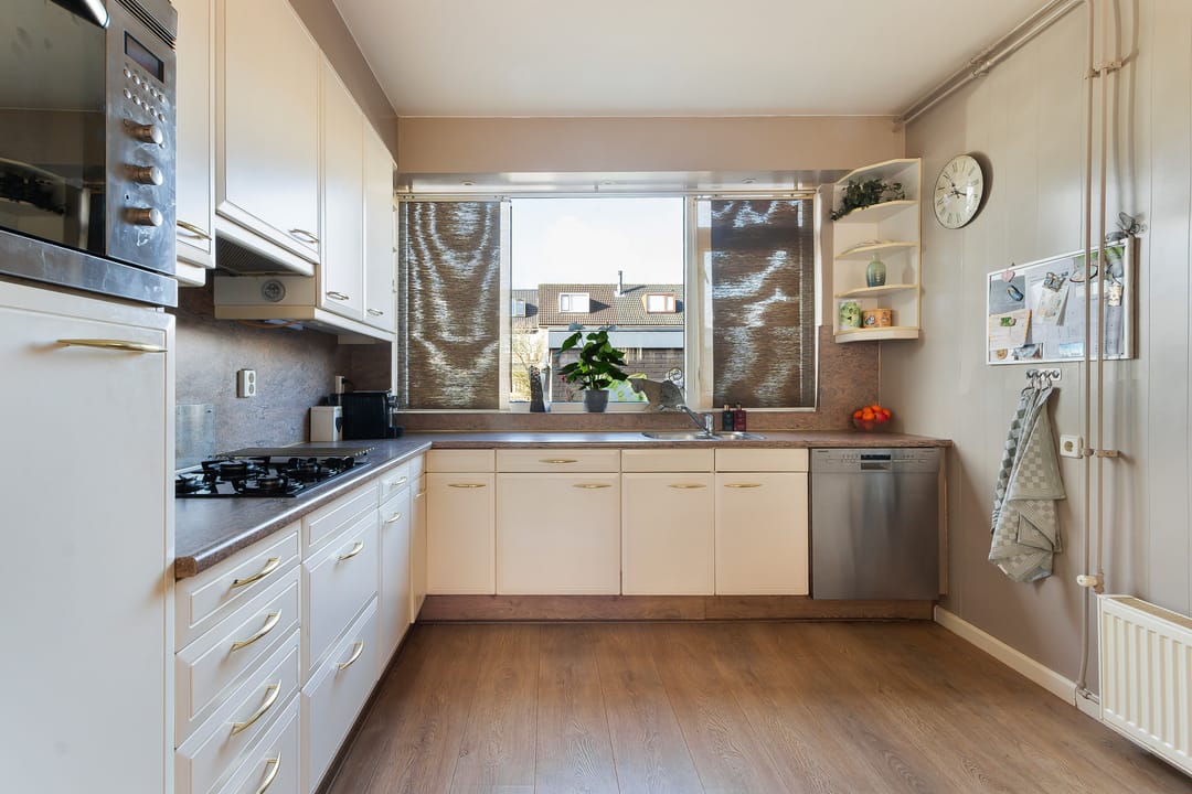 Photo 22 of Waterman 206