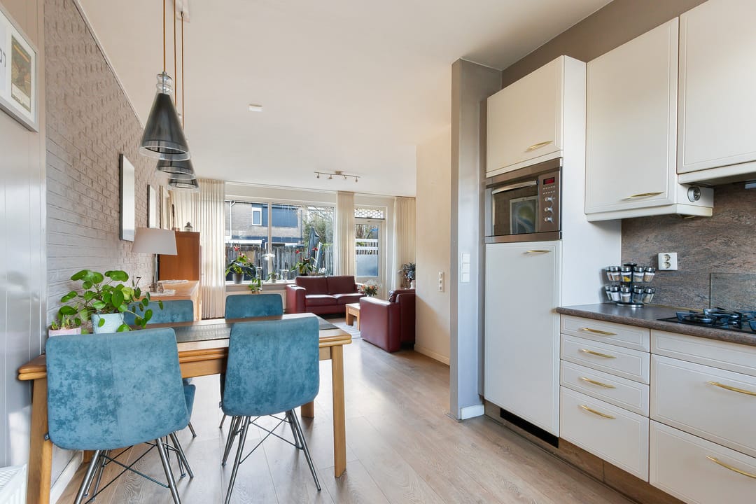 Photo 23 of Waterman 206