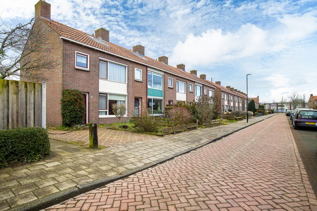 Foto 32 van Epkemastraat 27