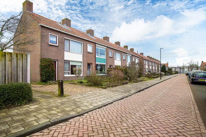 Foto 32 van Epkemastraat 27