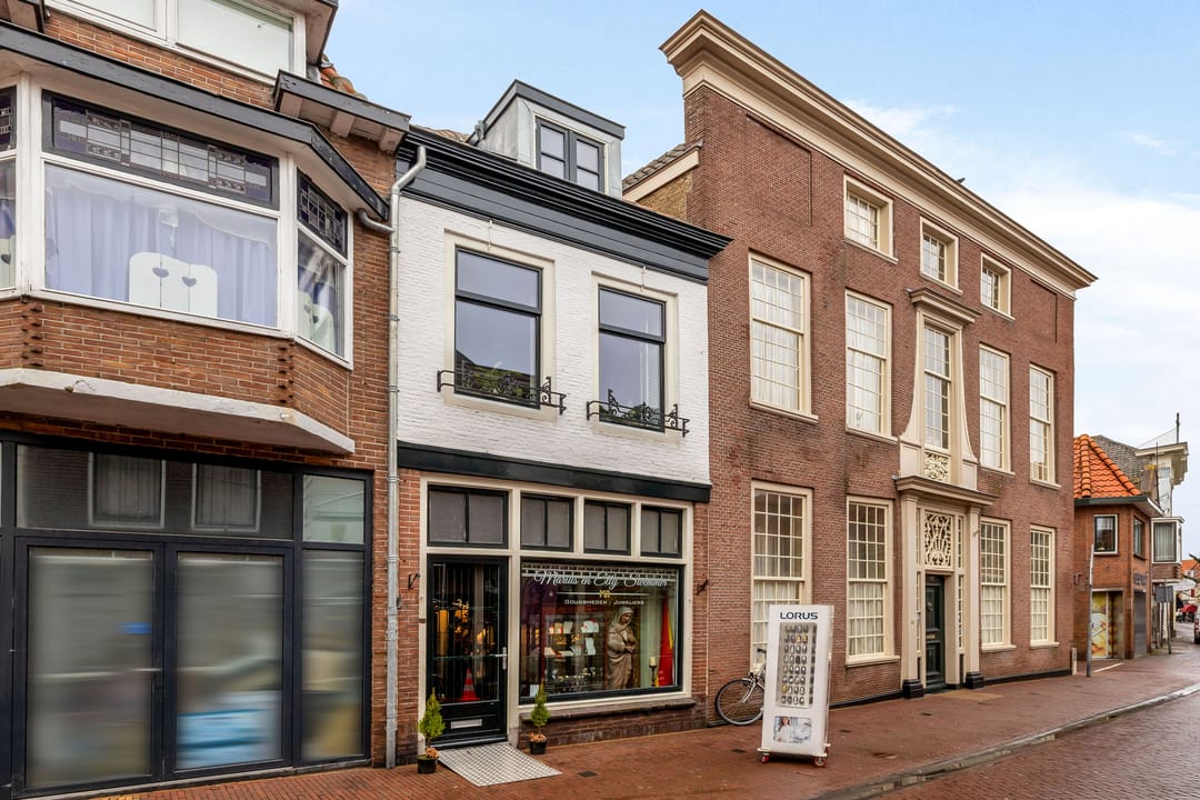 Photo 1 of Nobelstraat 36