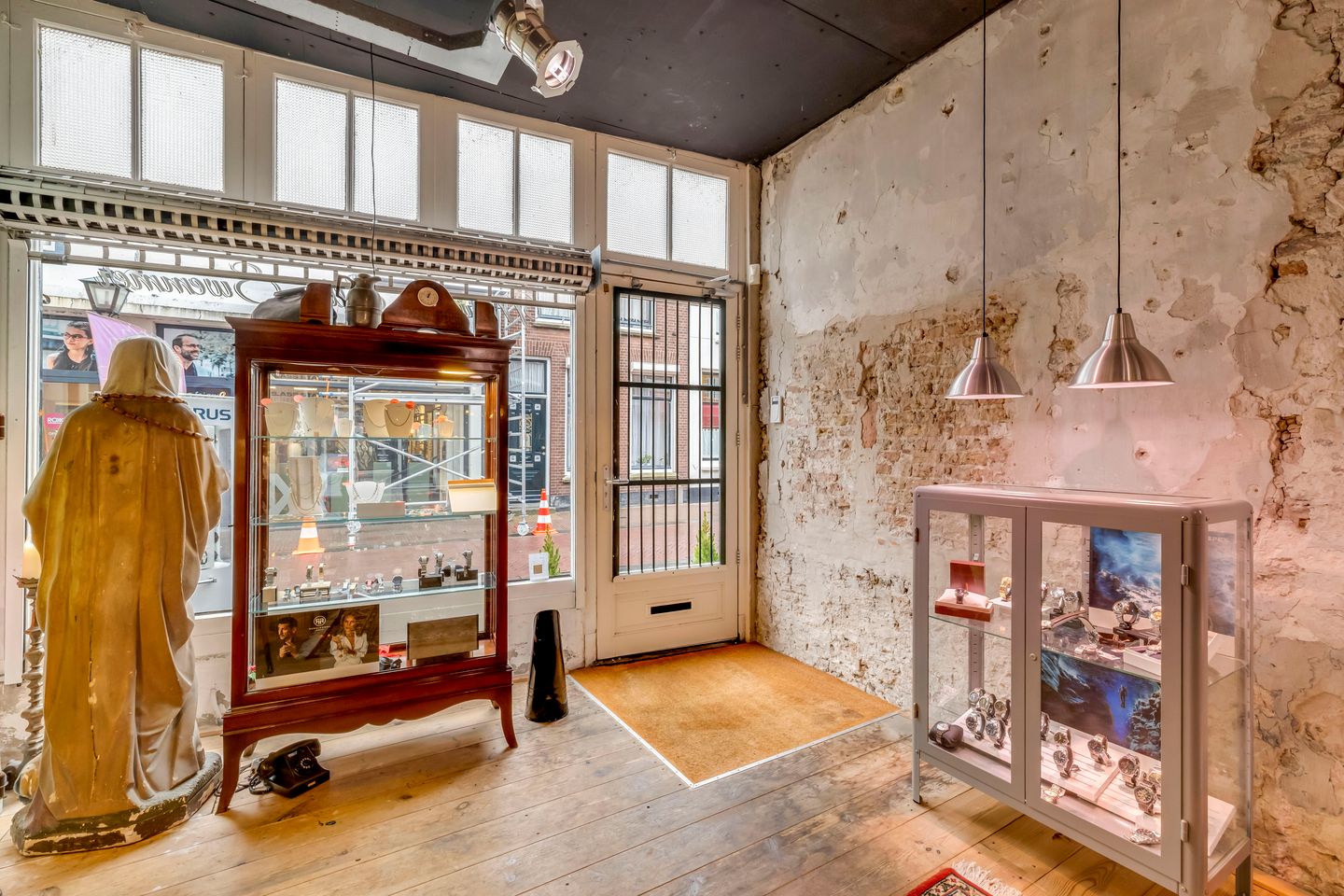 Photo 10 of Nobelstraat 36