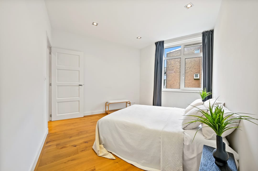 Foto 16 van Juliana van Stolberglaan 157