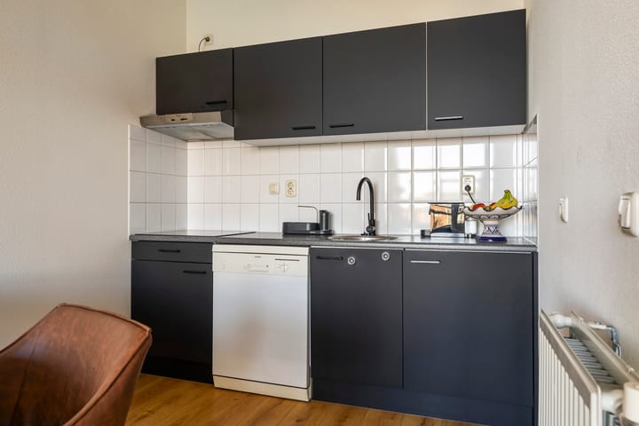 Photo 14 of Oudenoord 542