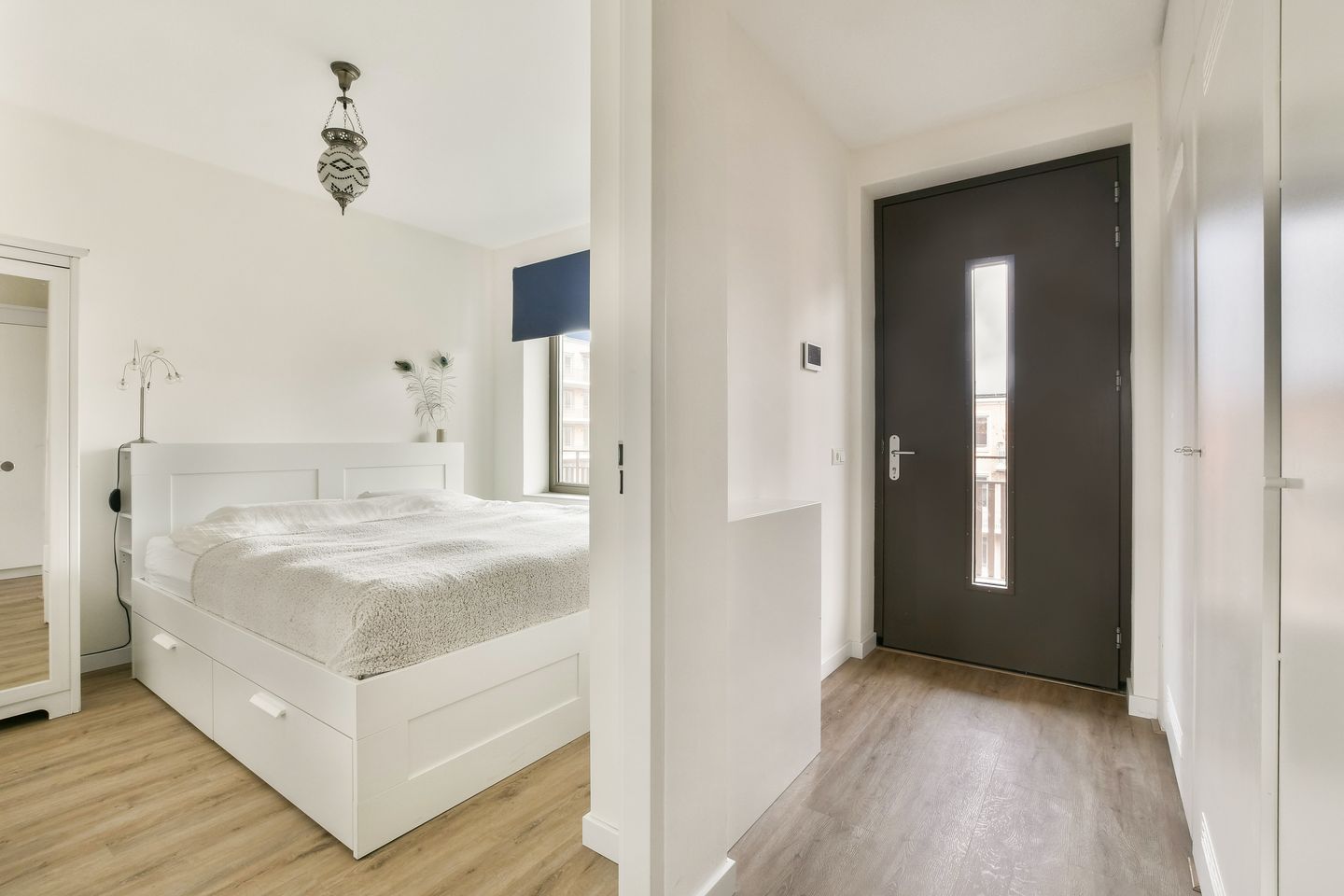 Photo 10 of Maria Beshof 28