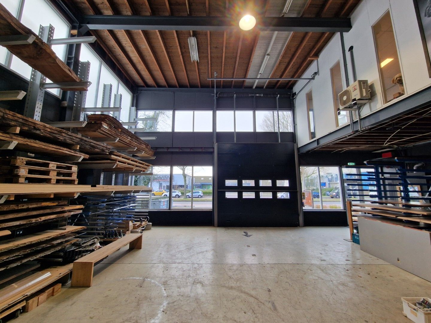 View photo 3 of Edisonweg 5-C