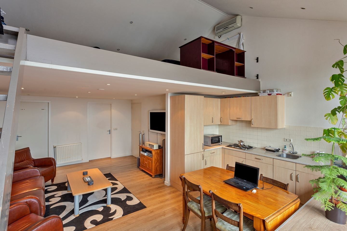 Photo 3 of Westerdijk 58-B