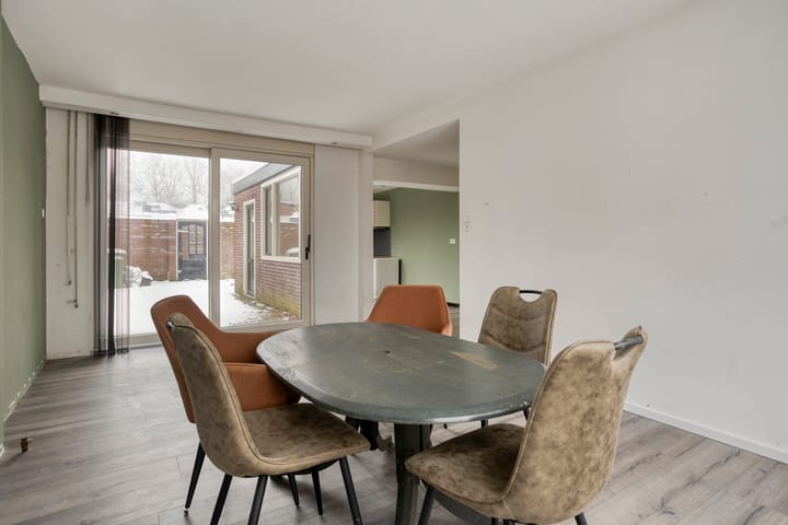 Foto 8 van U. E. Bruiningstraat 13