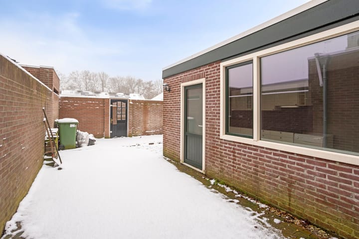 Foto 24 van U. E. Bruiningstraat 13