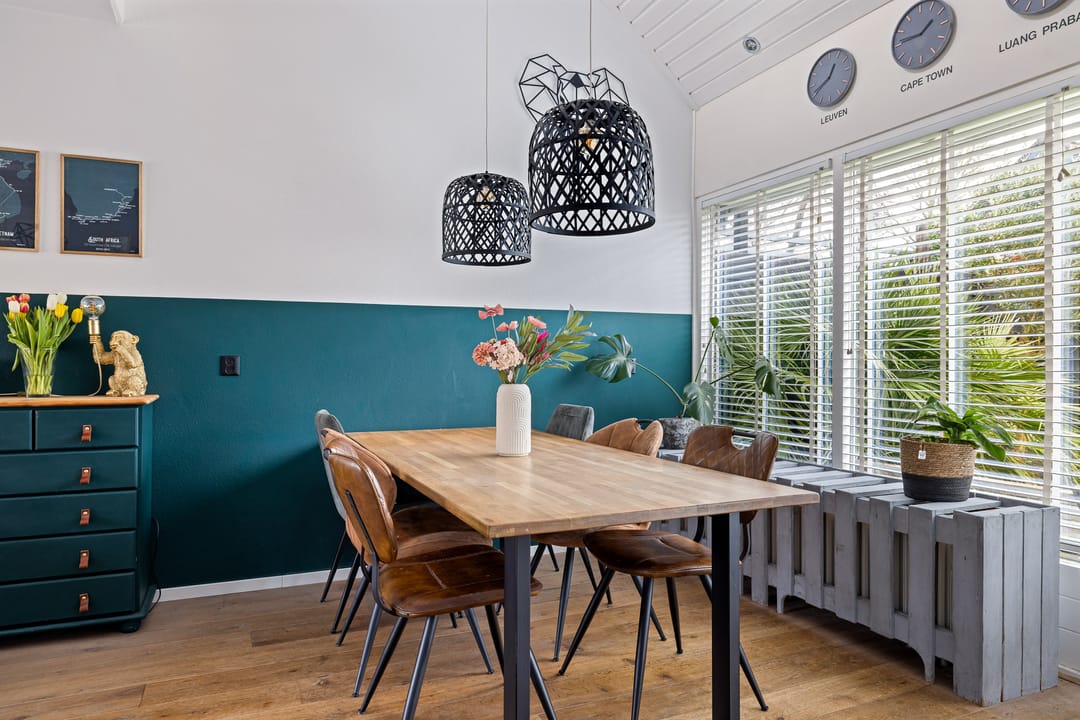 Photo 13 of Moezel 69