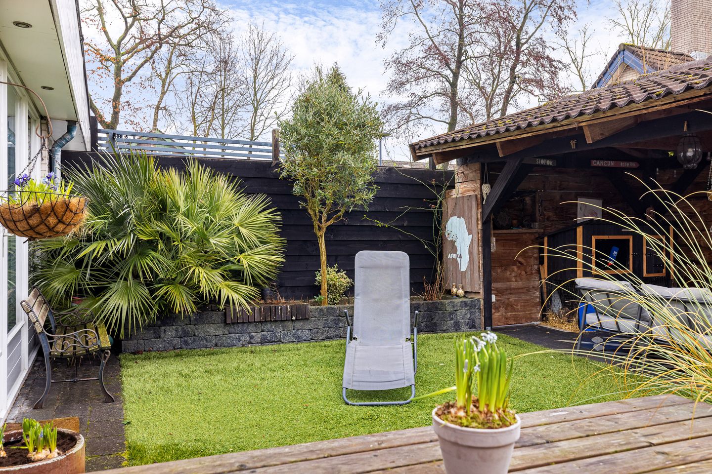 Photo 25 of Moezel 69