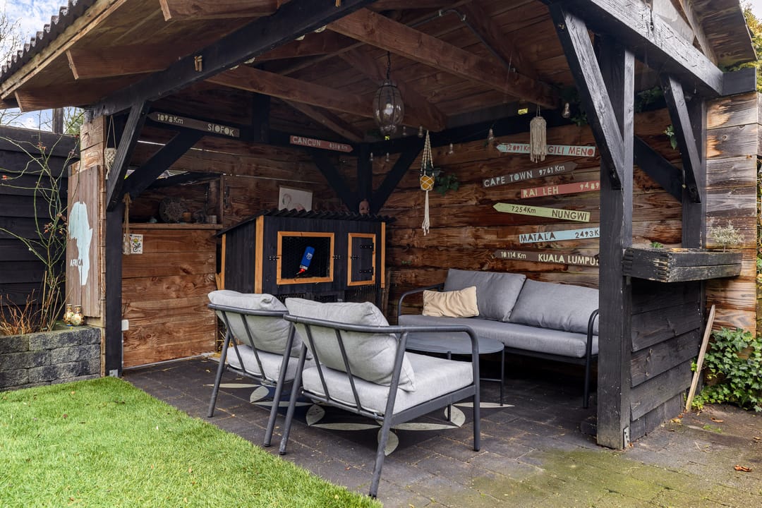 Photo 26 of Moezel 69