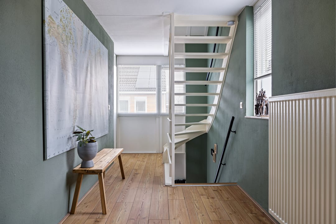 Photo 31 of Moezel 69