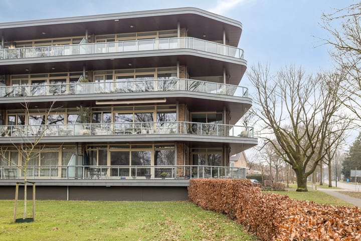 Foto 2 van Bevrijdingshof 1