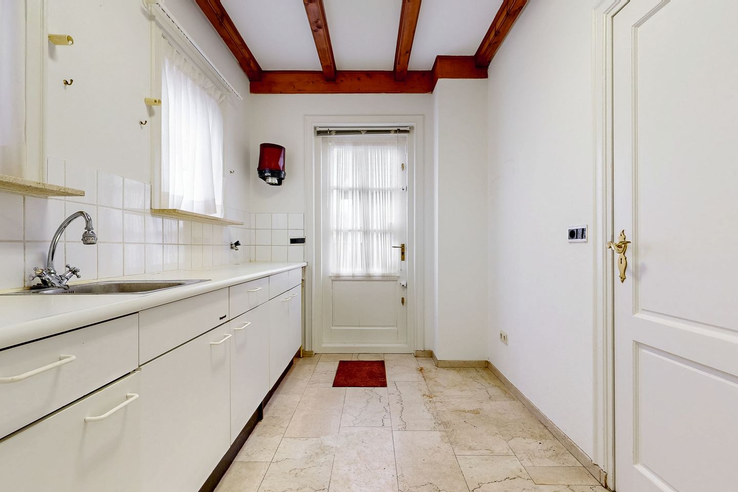 Foto 10 van Oosteinderweg 318