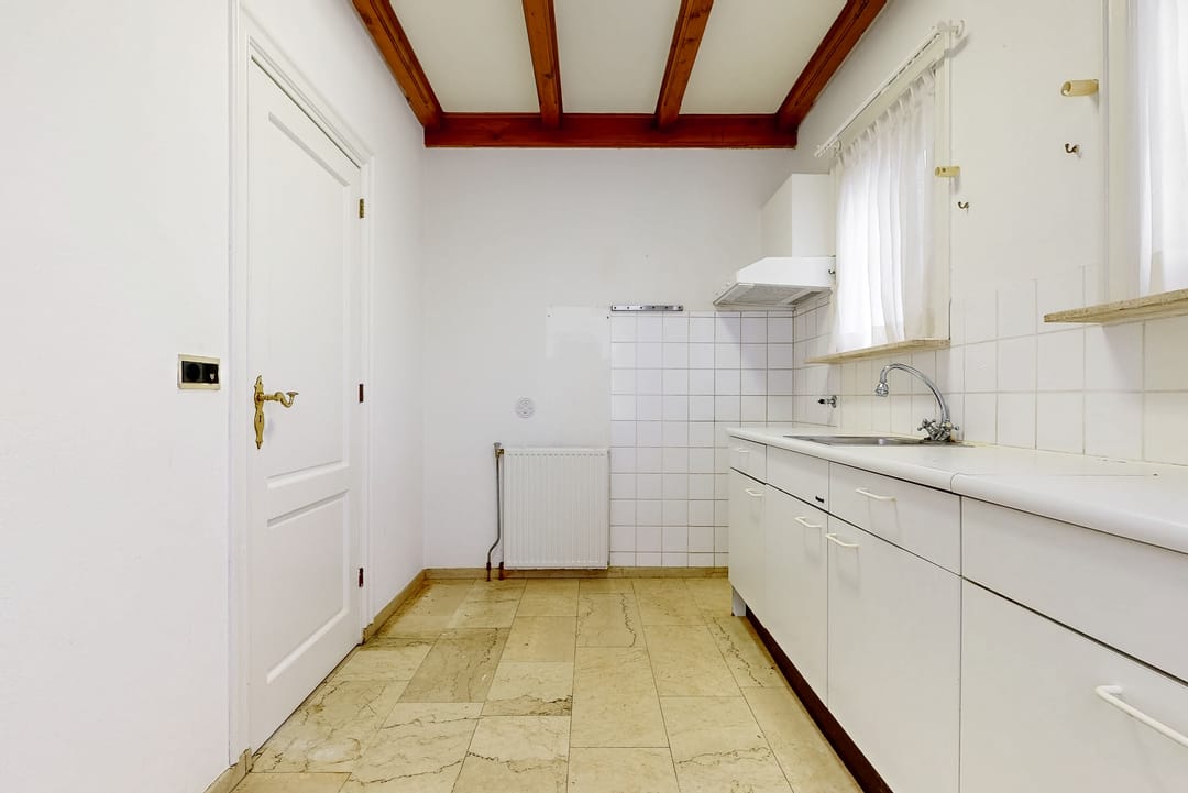 Foto 11 van Oosteinderweg 318