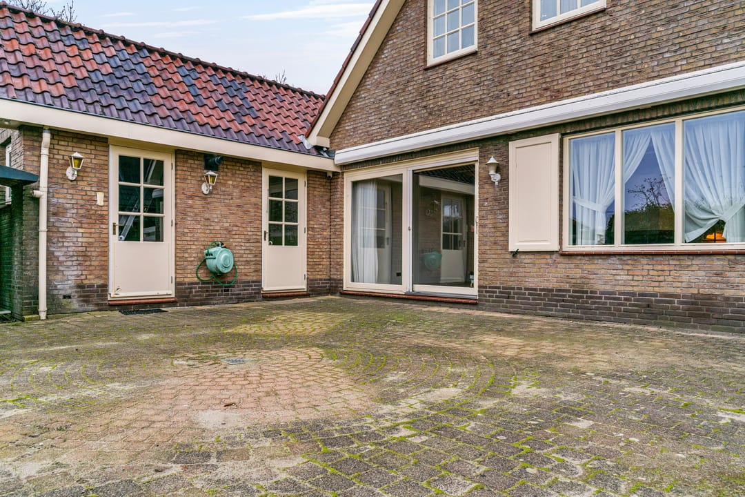 Foto 28 van Oosteinderweg 318