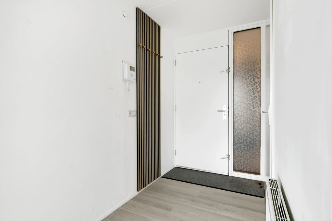 Foto 8 van Zwaardvegerstraat 182