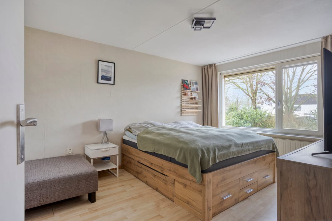 Foto 28 van Meeuwenlaan 18