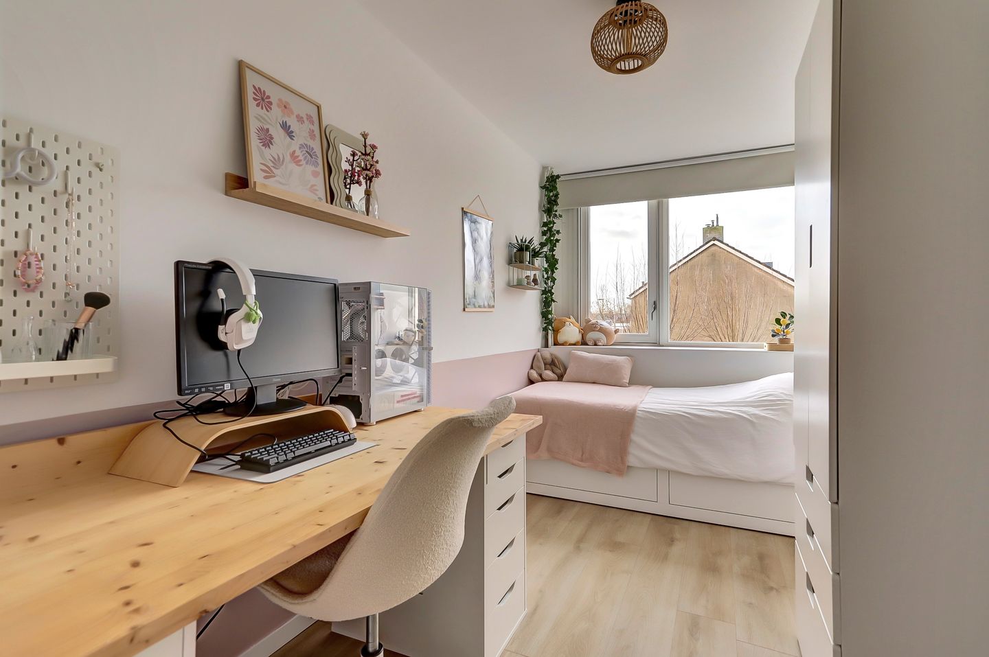 Photo 20 of Valeriaan 41