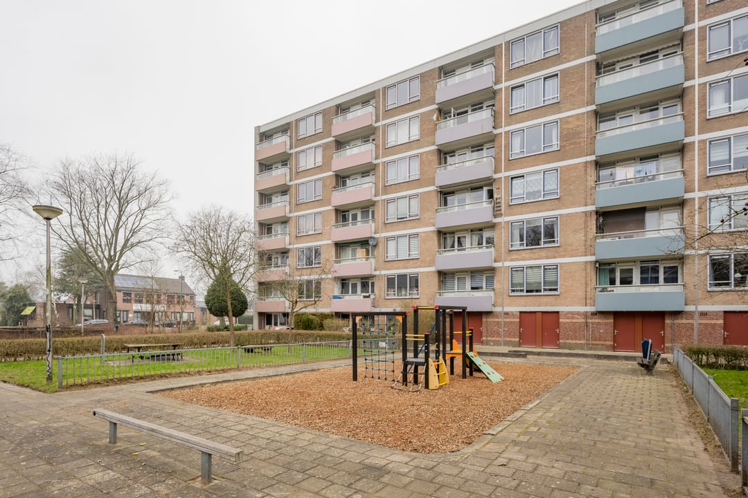 Photo 11 of Lijsterstraat 72