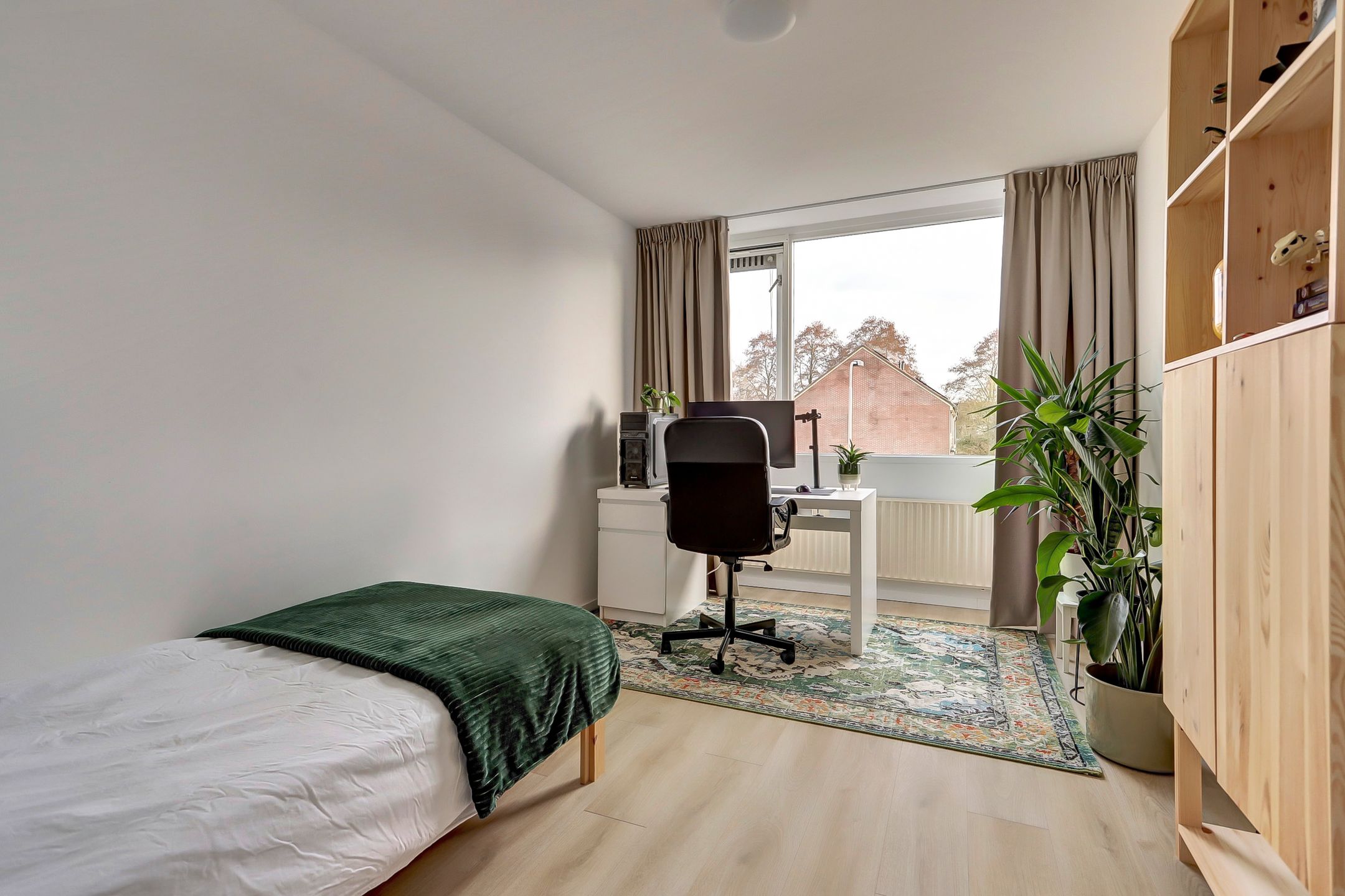 Photo 21 of Valeriaan 41