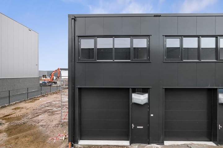 Neon 9-j, Oud Gastel