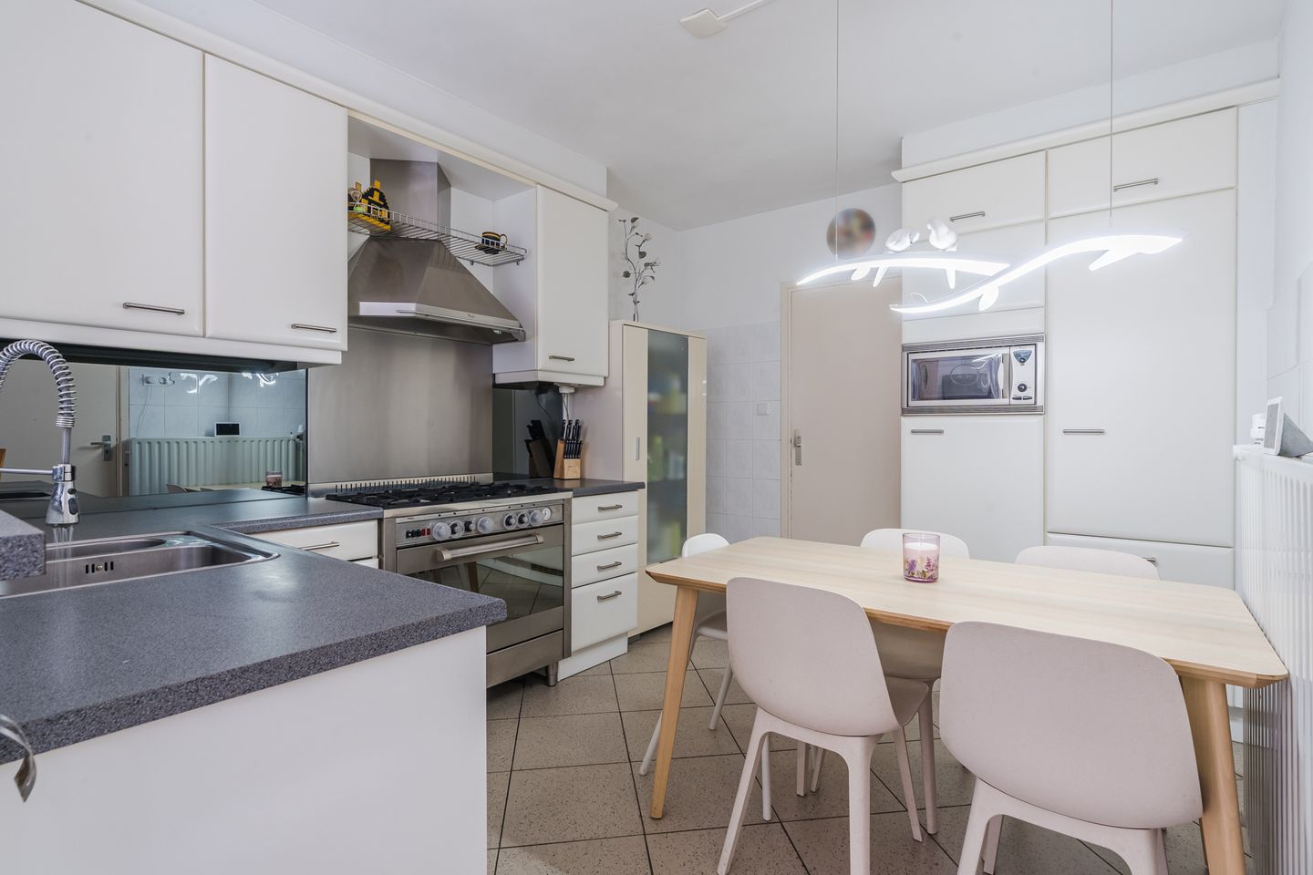 Photo 14 of Sint Willibrorduslaan 13