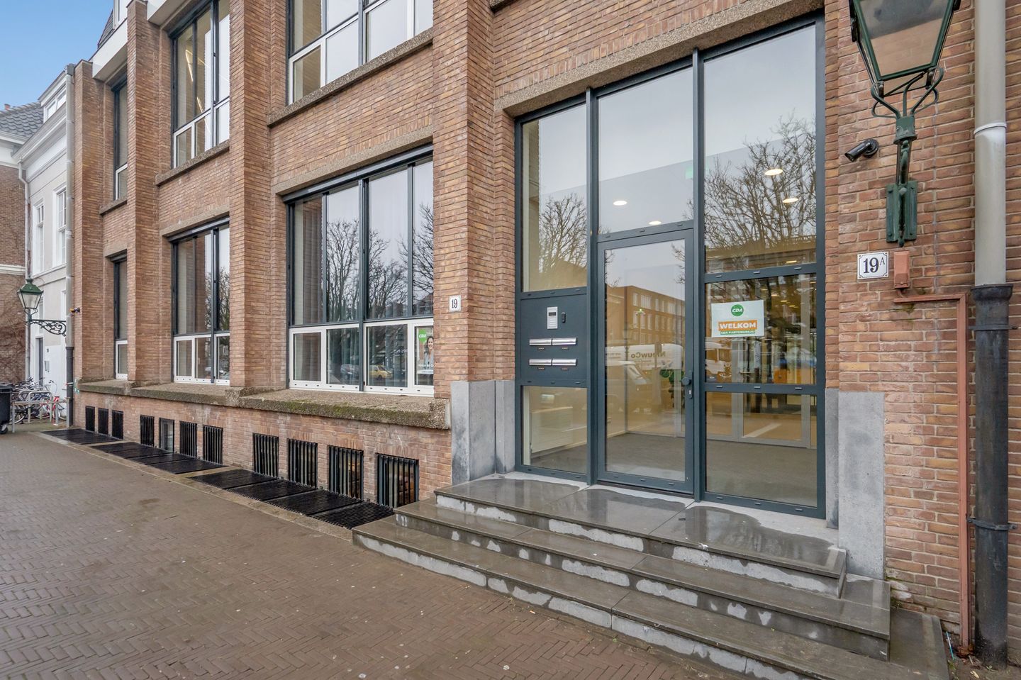 Bekijk foto 1 van Buitenom 19