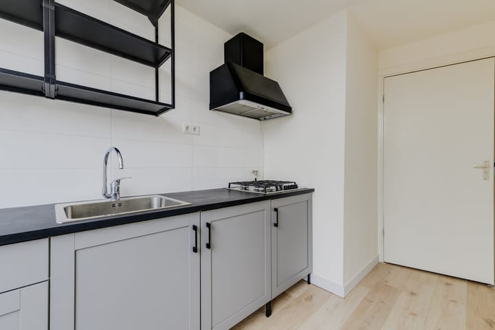 Foto 9 van Haarlemmerstraat 307-B