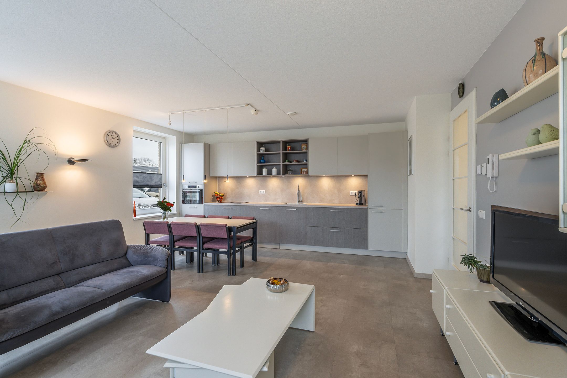 Photo 3 of Frank van Borselenstraat 34