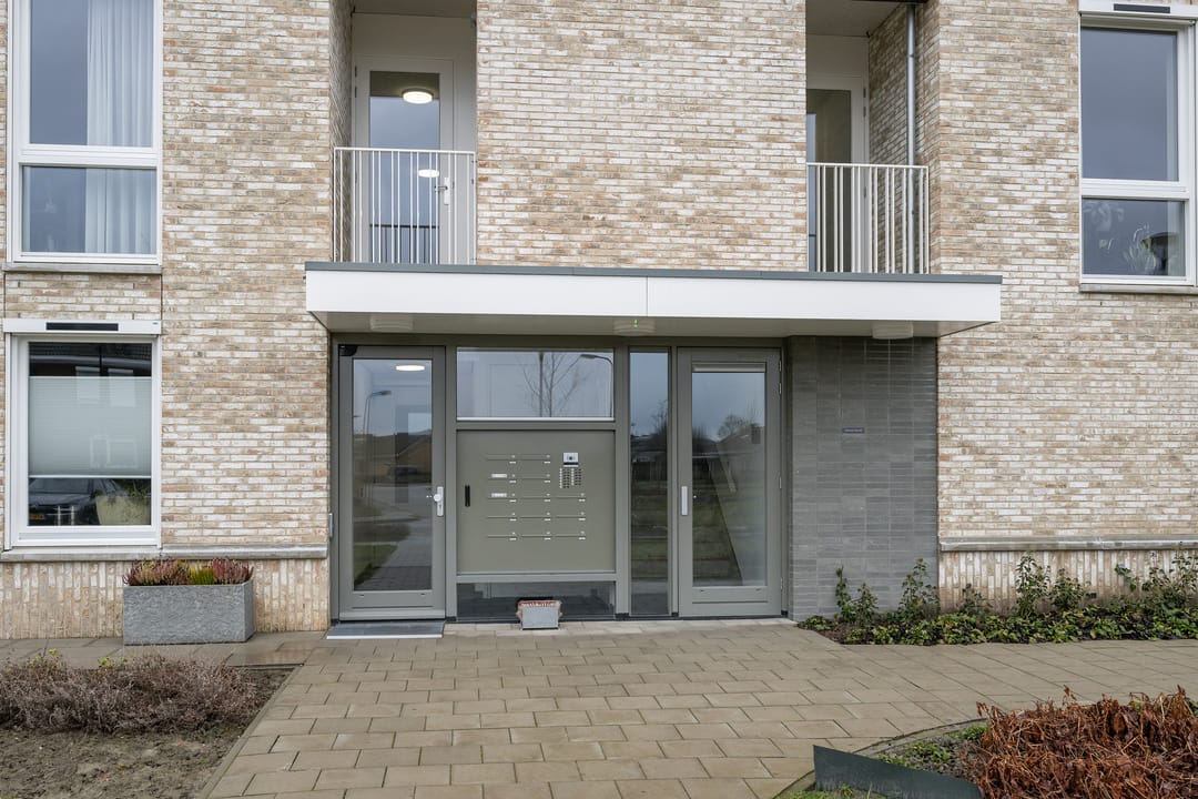 Photo 7 of Frank van Borselenstraat 34