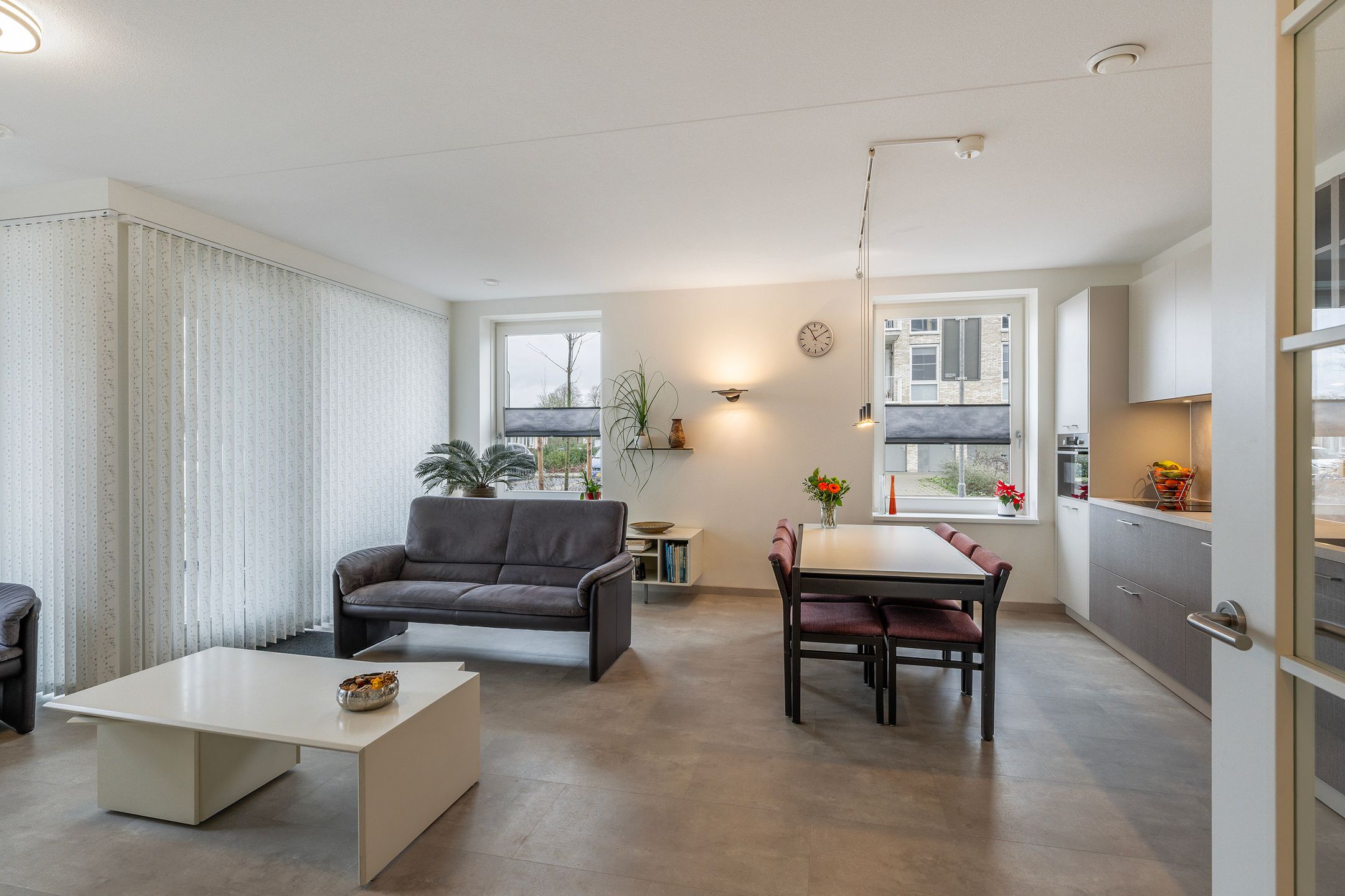 Photo 12 of Frank van Borselenstraat 34