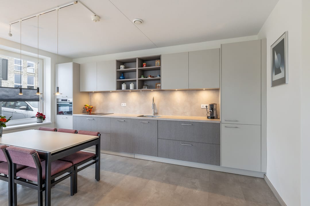 Photo 13 of Frank van Borselenstraat 34