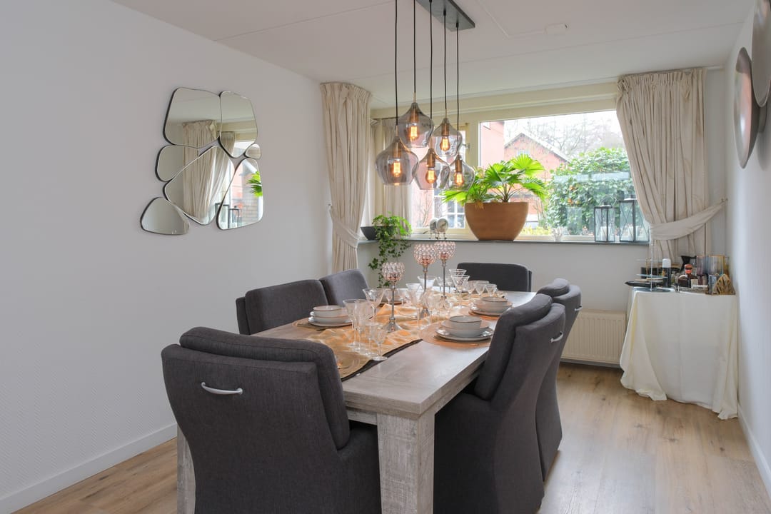 Foto 7 van Tuinvaas 20