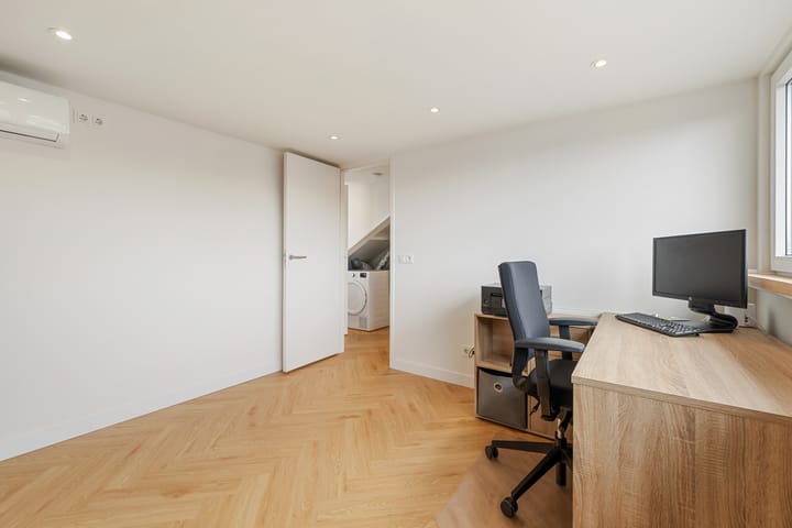 Photo 34 of Lage Heijning 13