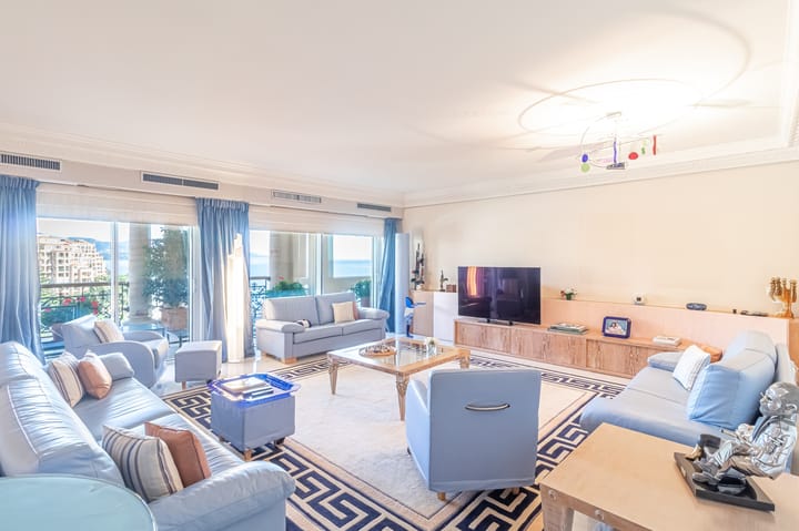 Photo 4 of Seaside Plaza