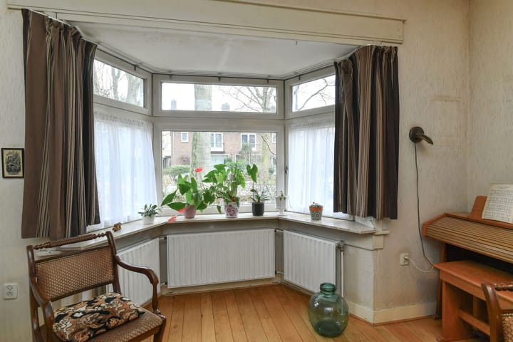 Photo 15 of Beukenweg 11