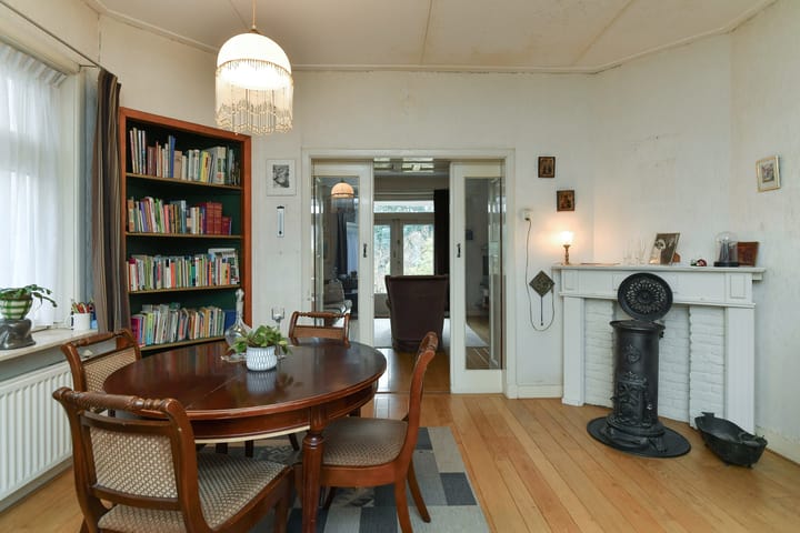 Photo 16 of Beukenweg 11