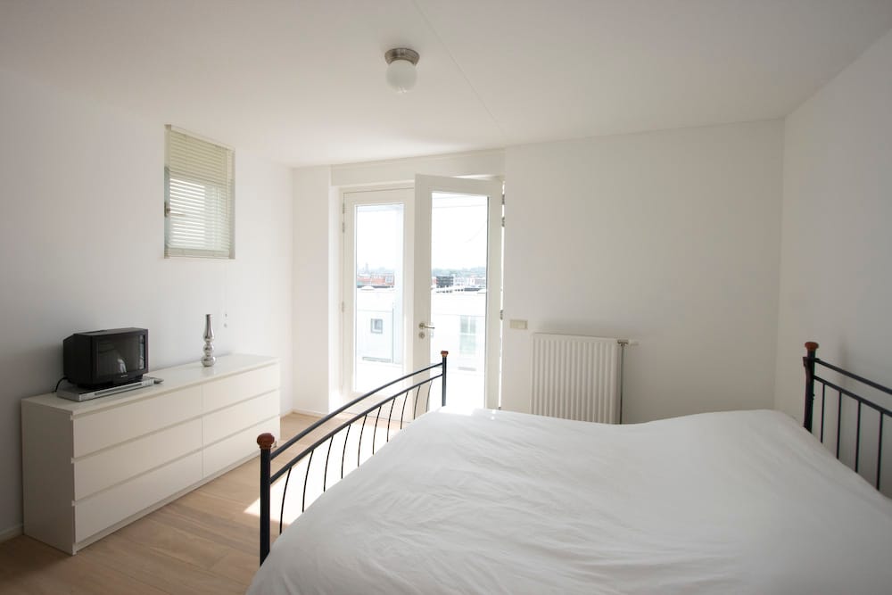 Foto 21 van Gevers Deynootweg 19-Q